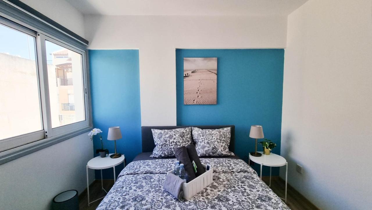 לרנקה Modern Retreat: 2Br Stylish Apt With Comfy Rooms! Smart Tv With 200Mbps Internet מראה חיצוני תמונה