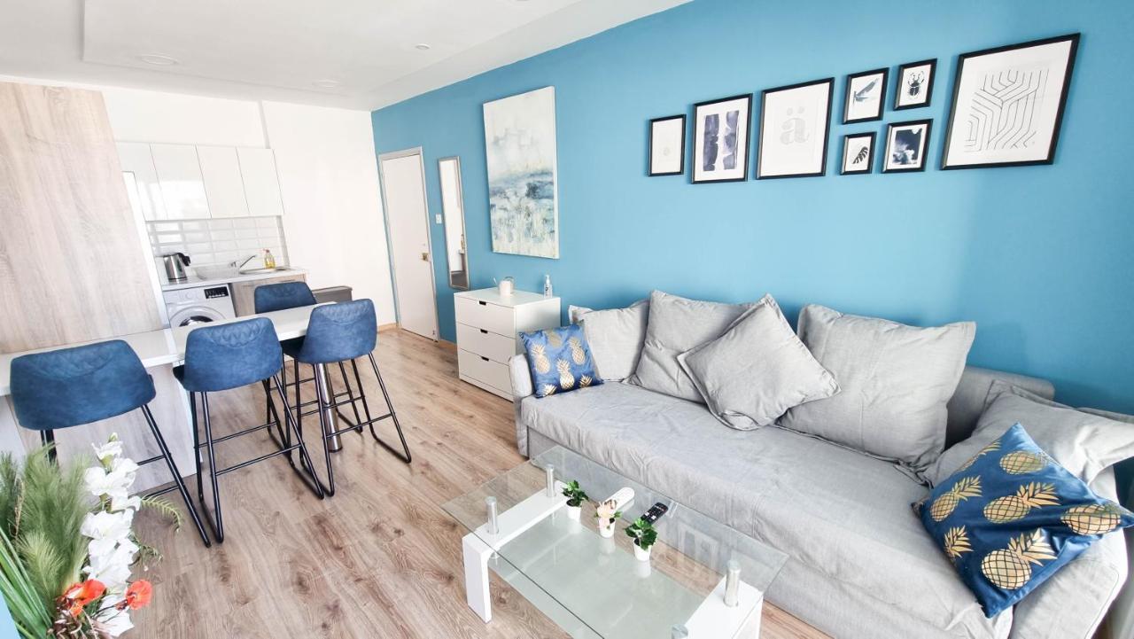 לרנקה Modern Retreat: 2Br Stylish Apt With Comfy Rooms! Smart Tv With 200Mbps Internet מראה חיצוני תמונה